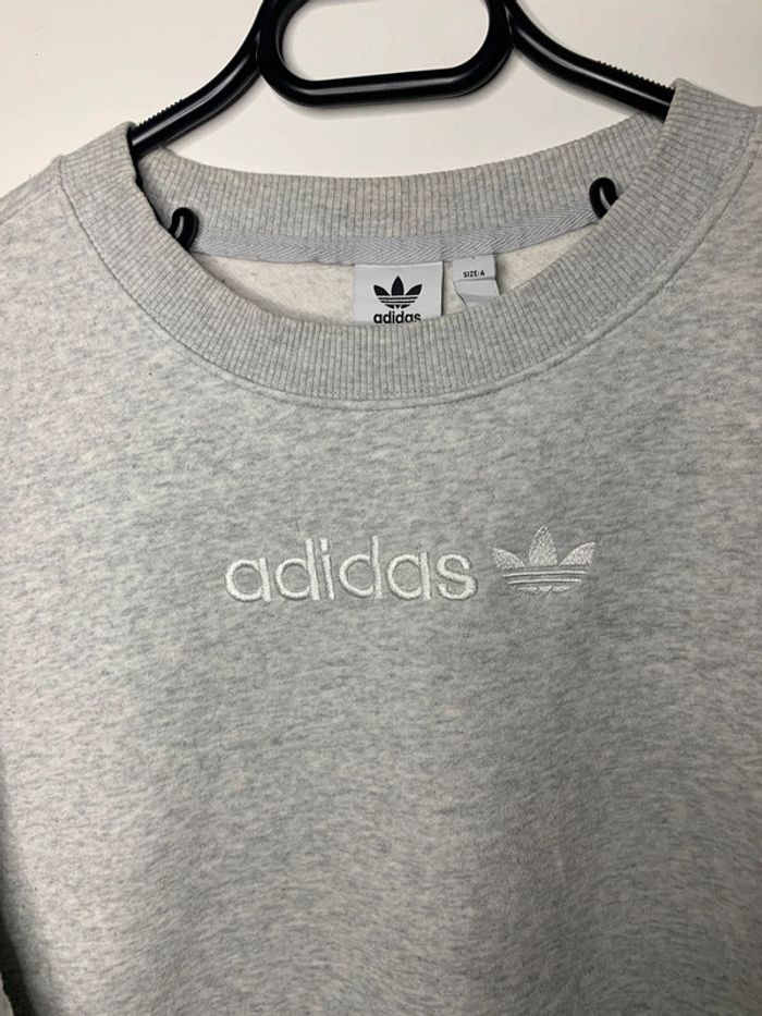 Crewneck pull Adidas gris logo brodé blanc style Oversize taille M - photo numéro 3