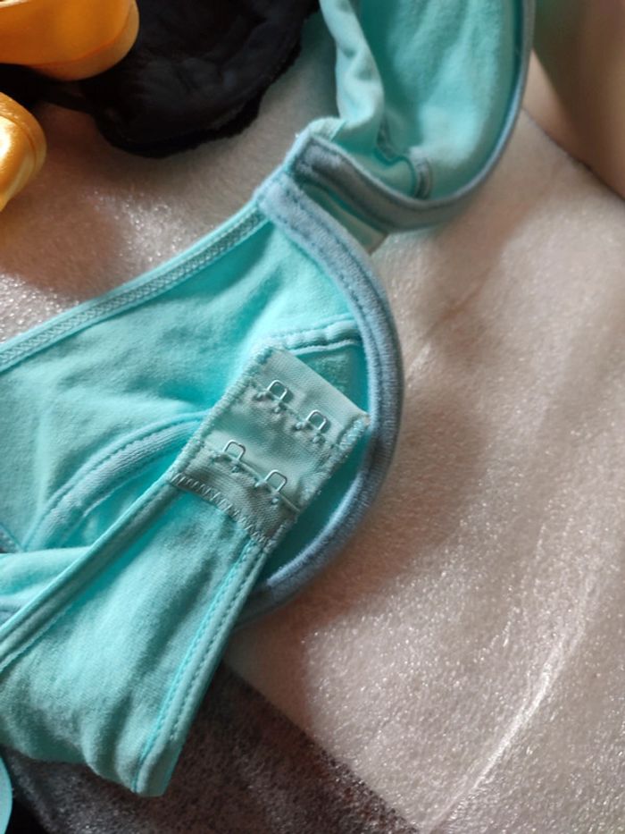 Soutien gorge - photo numéro 3