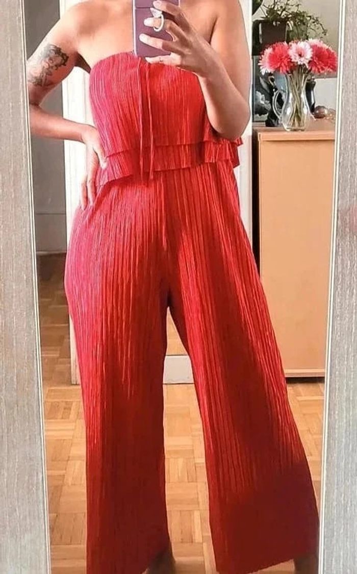 Combinaison mi longue plissée bustier Bershka
