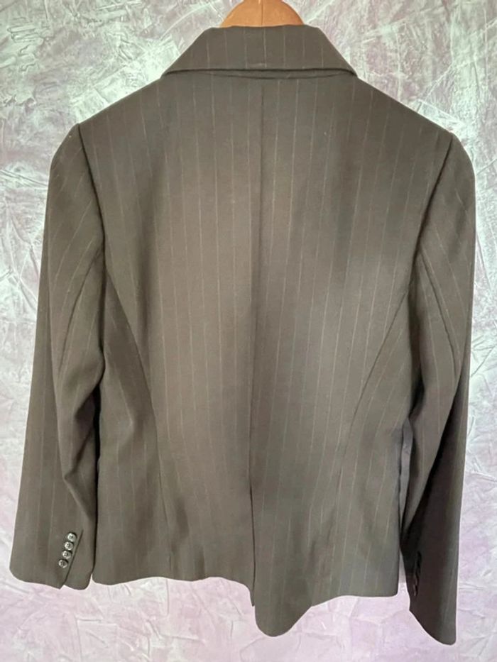 Superbe blazer gris foncé - photo numéro 10