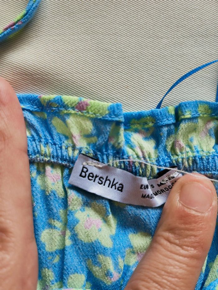 Robe bleue fleurie, taille S , Bershka - photo numéro 3