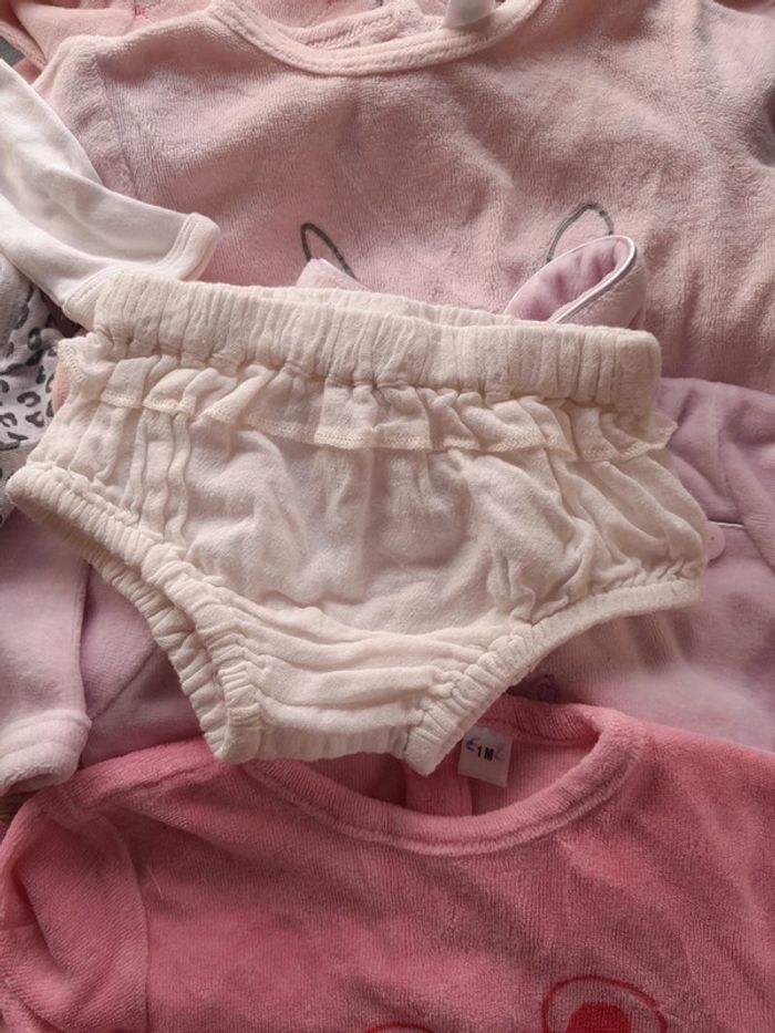 Gros lots 1 mois fille - photo numéro 9