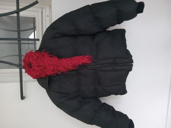 Doudoune noire Kiabi 34/36 - photo numéro 7