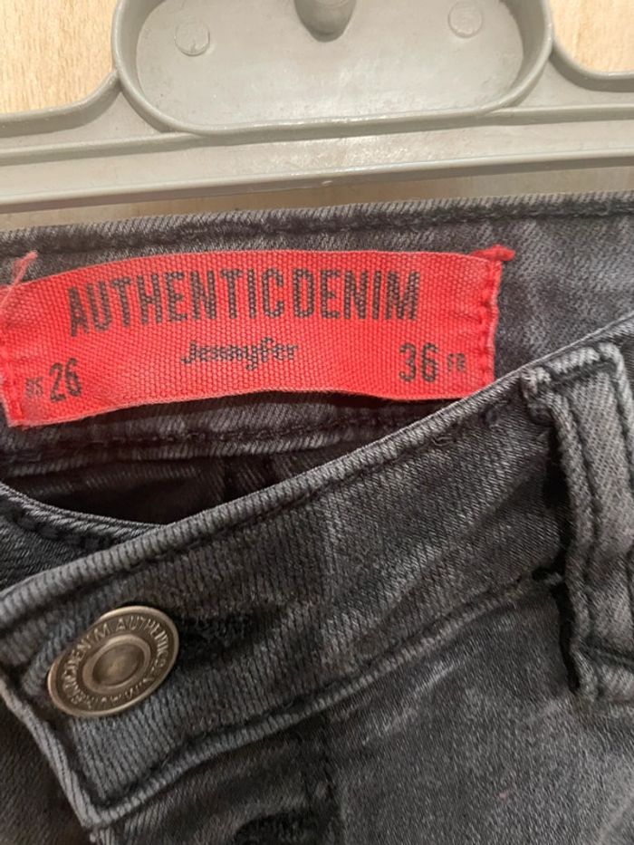 Pantalon jeans taille mi haute noir taille 36 - photo numéro 4