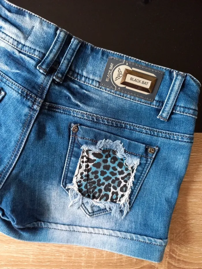 Lot 2 shorts femme T.38 - photo numéro 6