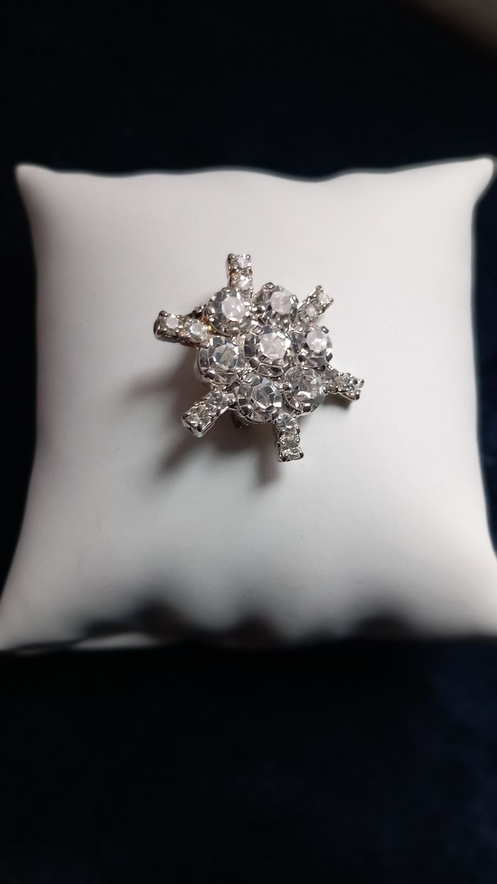 Broche Fantaisie 3 cm - photo numéro 2