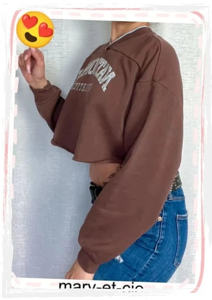 Sweat court, crop top manches longues taille M - H&M divided - photo numéro 4