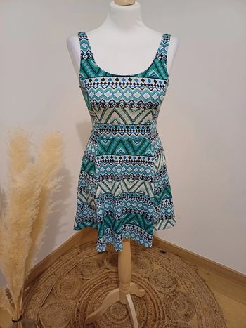 Robe patineuse colorée H&M taille XS/S 34/36