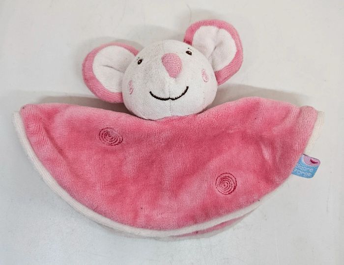 Doudou.
Souris.
Sucre d'orge.
Diamètre : 20cm. - photo numéro 6