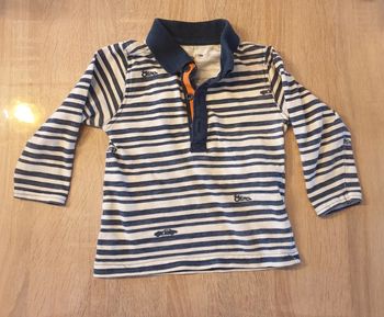 T-shirt bleu rayé blanc