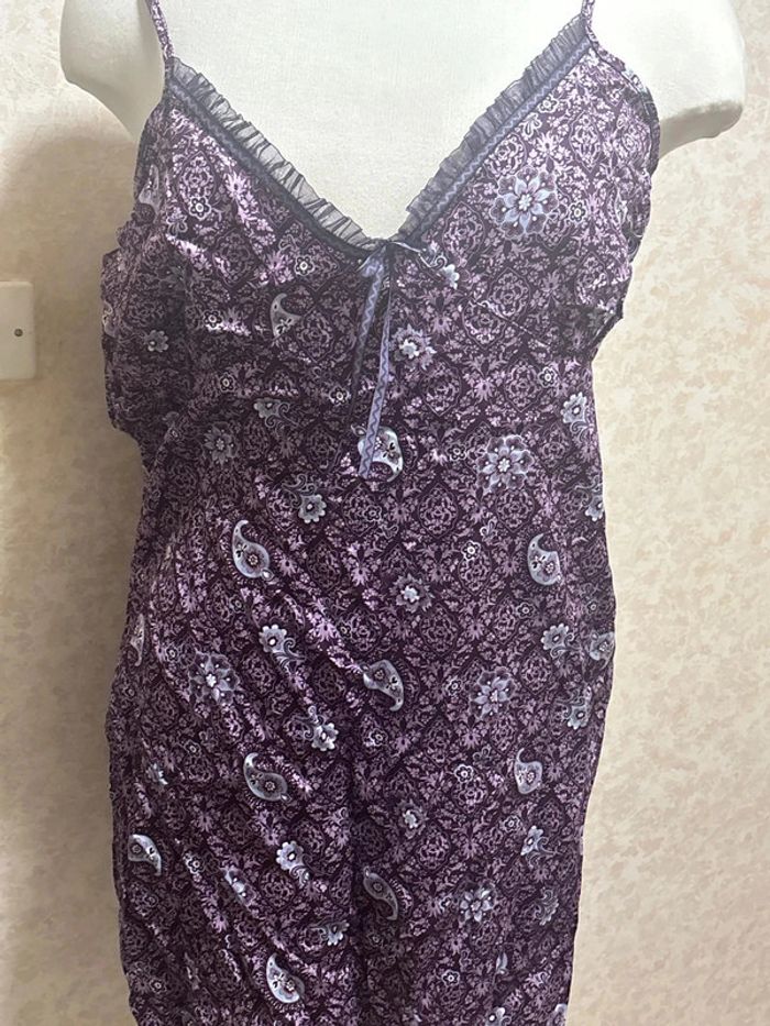 Nuisette taille 42/44 marque premier rôle - photo numéro 2