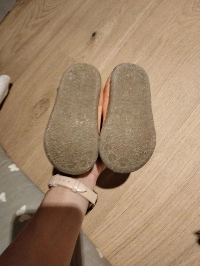 Chaussures bébé rose et marron - photo numéro 2