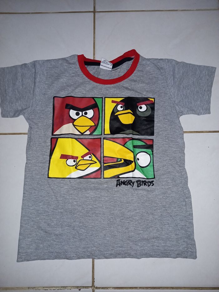 Teeshirt angry birds  134.140 cm