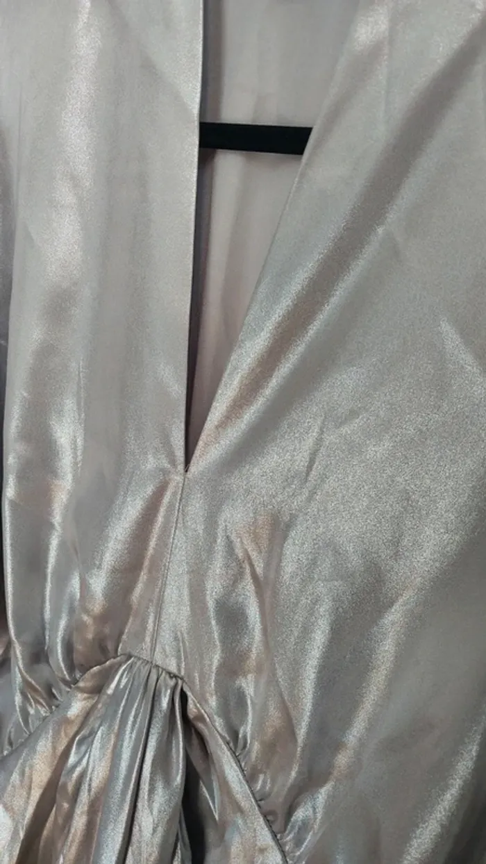 Robe Zara Satiné - photo numéro 4