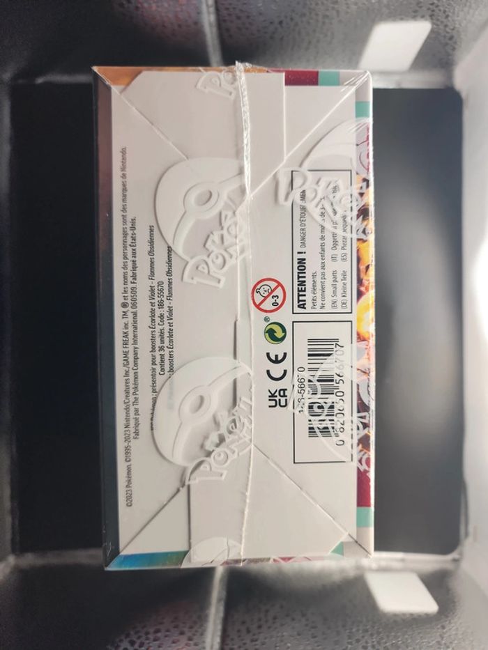 Pokemon DIsplay Flammes Obsidiennes - photo numéro 6