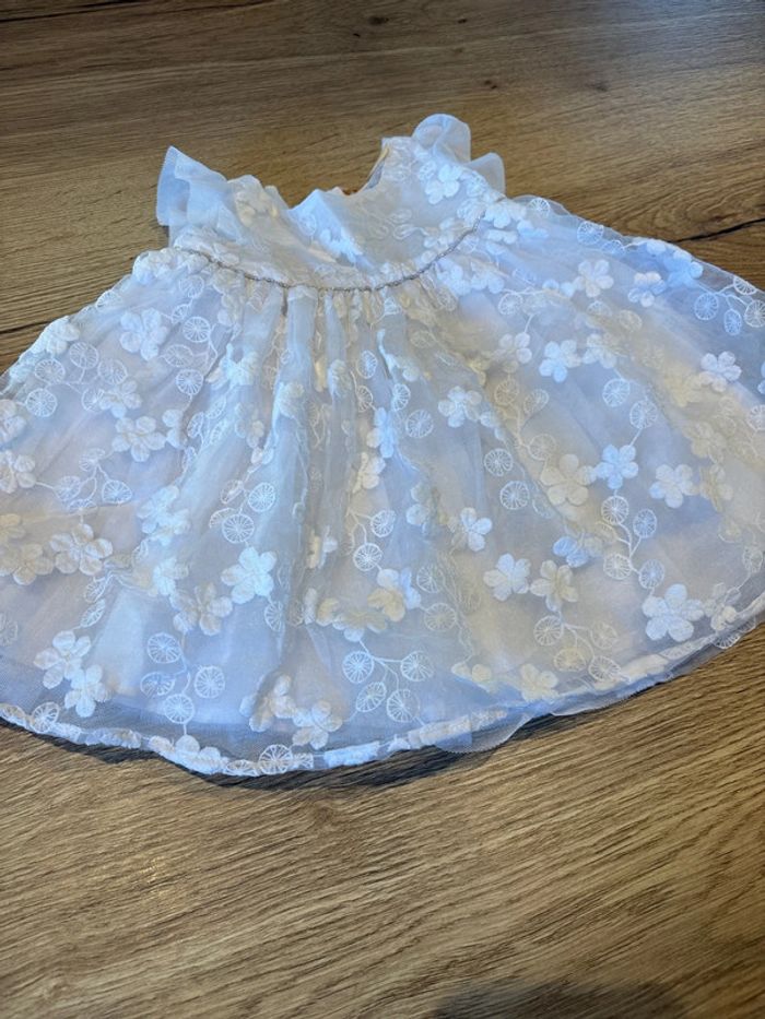 Robe pour cérémonie - photo numéro 2