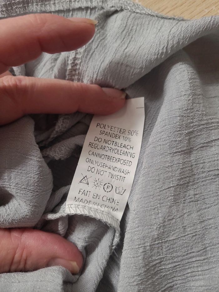 Haut broderies - photo numéro 7