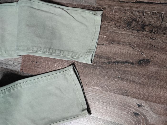 Lot 2 jeans slim. 12 ans - photo numéro 5