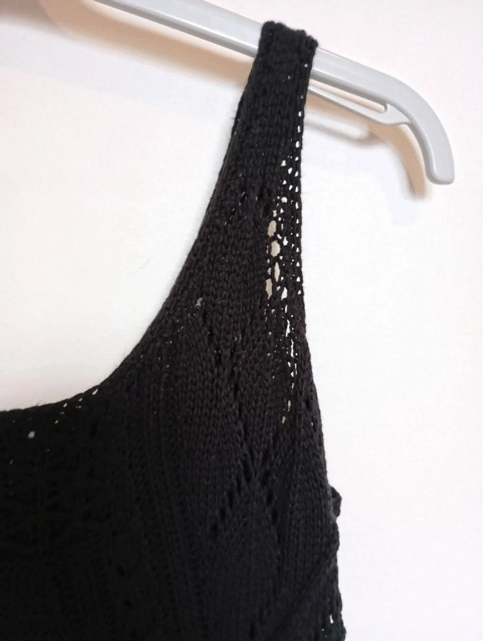 Robe noir à crochet - photo numéro 7