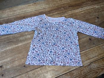 T-shirt manches longues Avec fleur