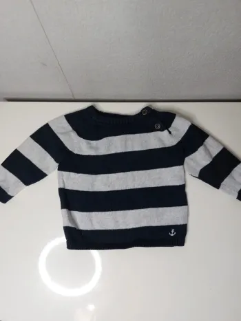 Pull rayé blanc et bleu marine "H&M"