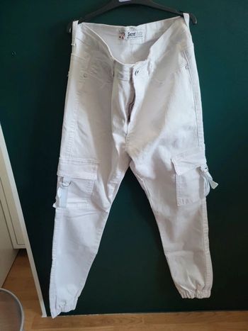 Pantalon fille t40 ,secret denim