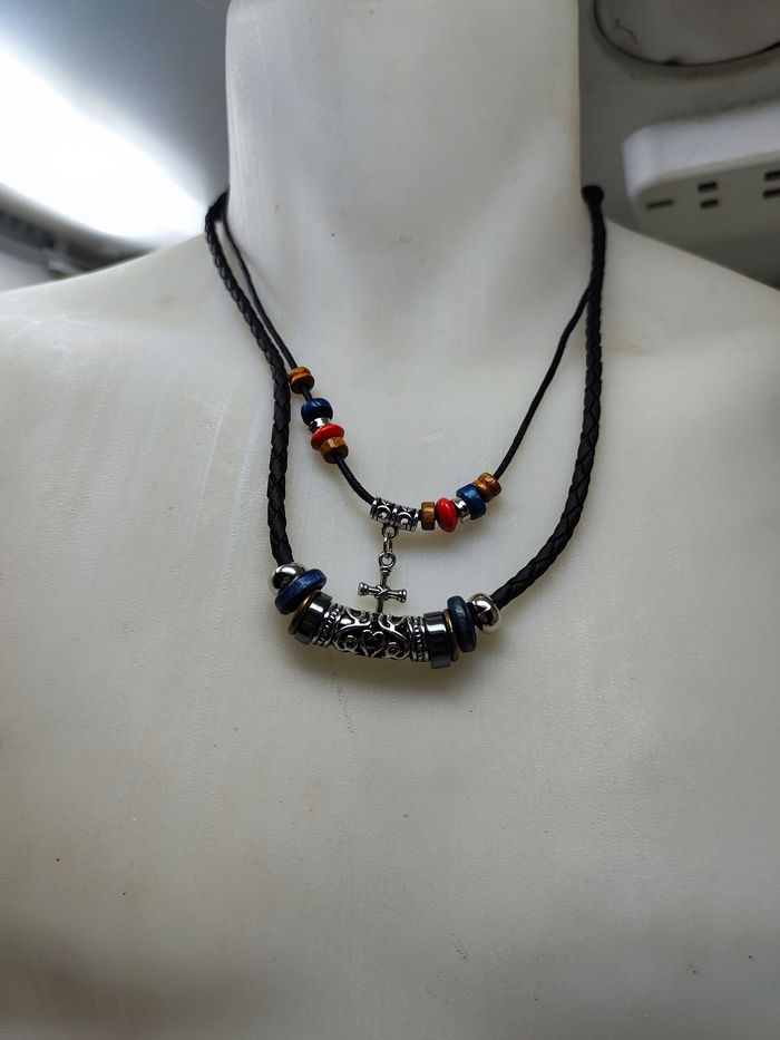 Collier pour homme tribal noir double lacet