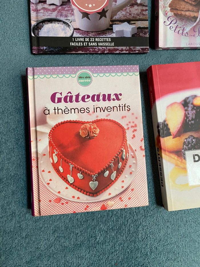 Lot de 7 livres de recettes de cuisine desserts, mini croissant , mug cakes - photo numéro 5