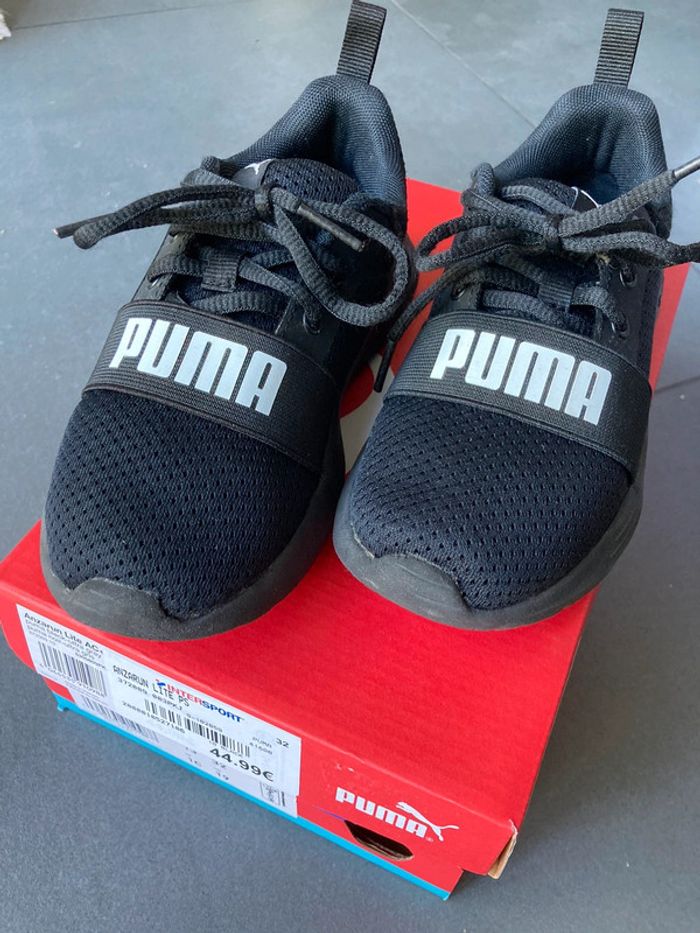Basket Puma taille 32