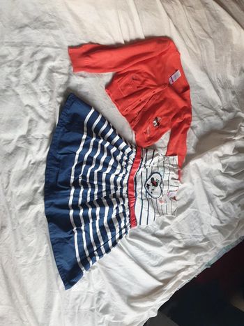 Robe et gilet neuf minnie 5 ans