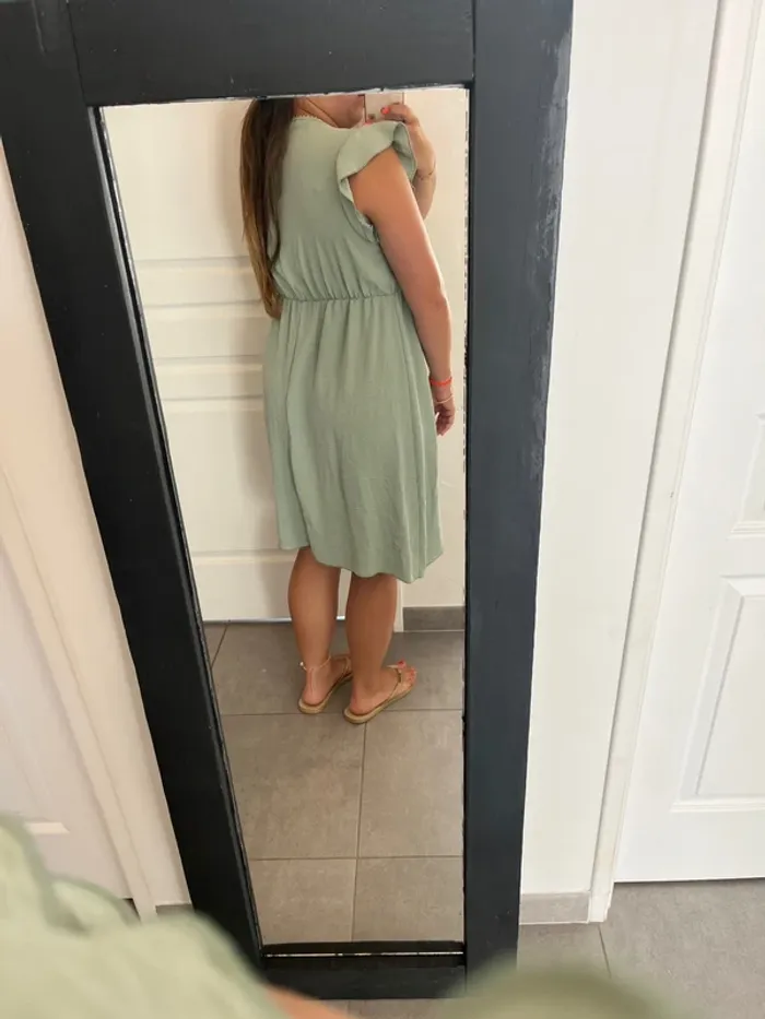 Robe élégante chic - photo numéro 3