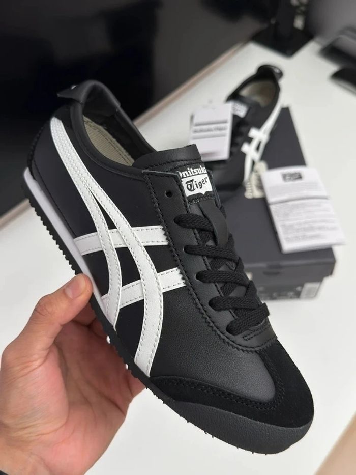 Onitsuka Tiger Mexico 66