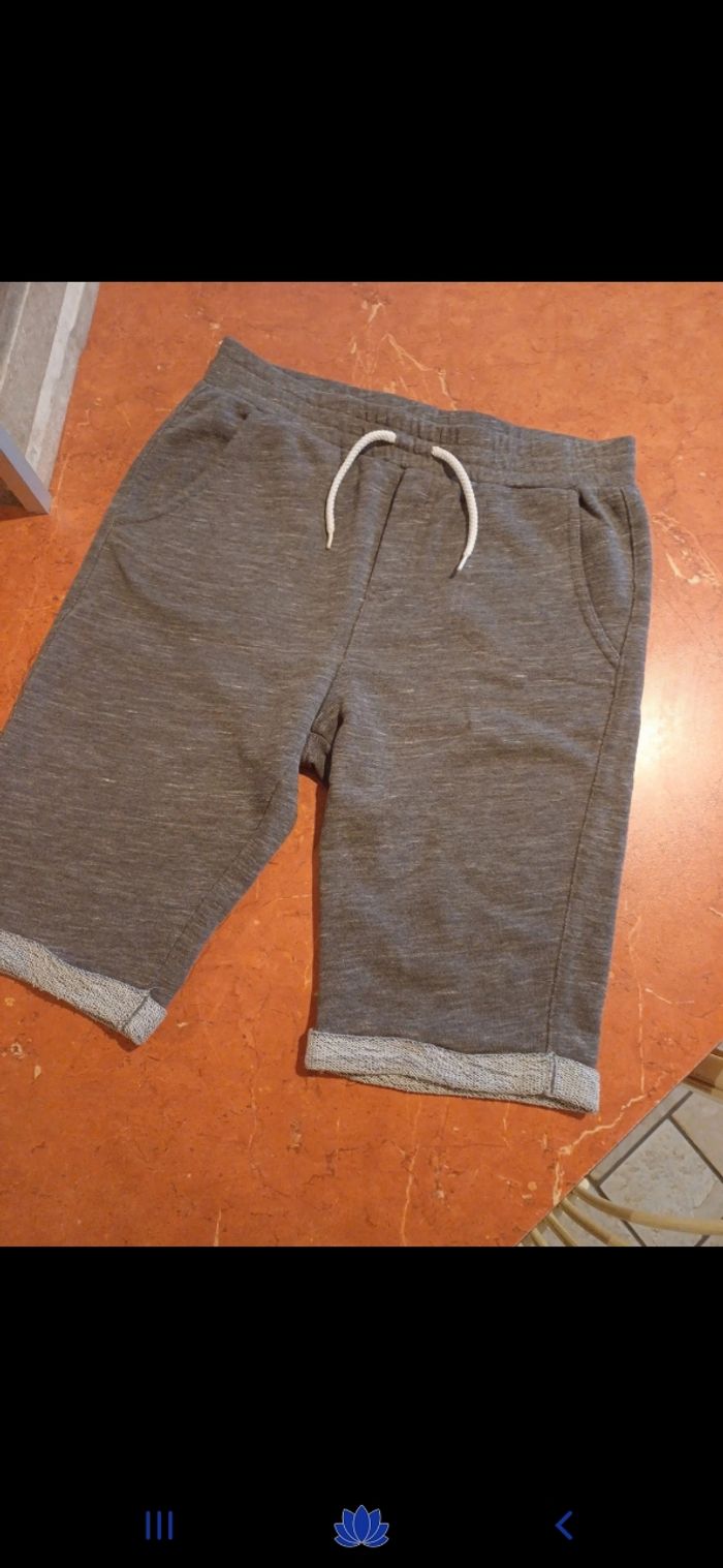 Short garçon taille 12 ans