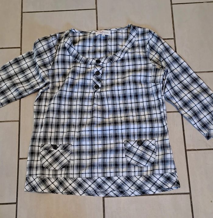 Blousse à carreaux