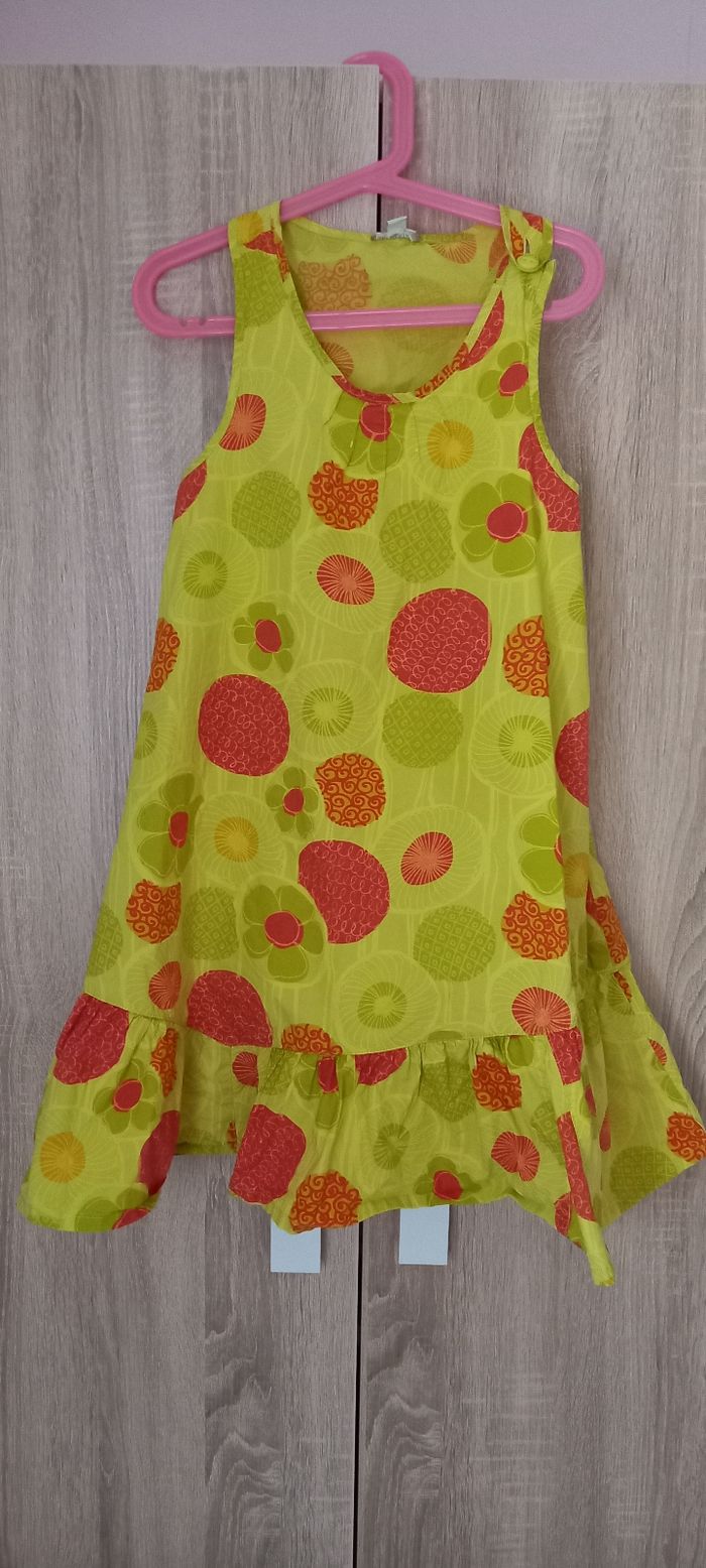 Robe sans manches