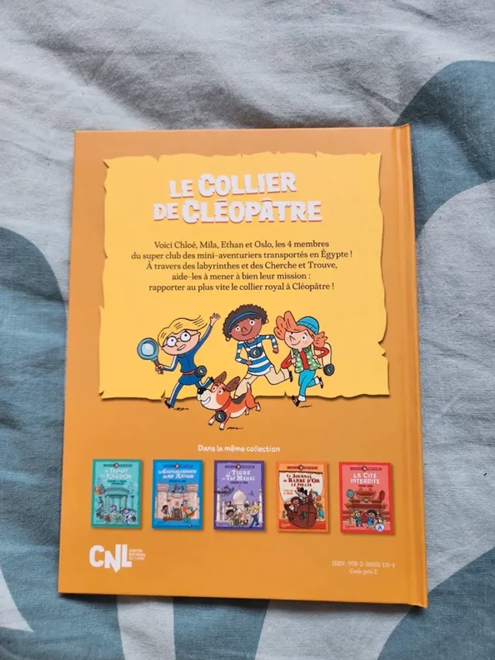 Livre - le collier de Cléopatre - photo numéro 2