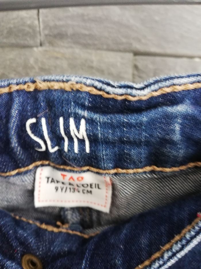 Jeans tape à l'œil - photo numéro 4