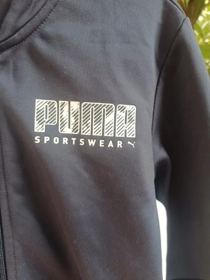 Gilet zippé bleu marine puma garçon taille 9/ 10 ans - photo numéro 3