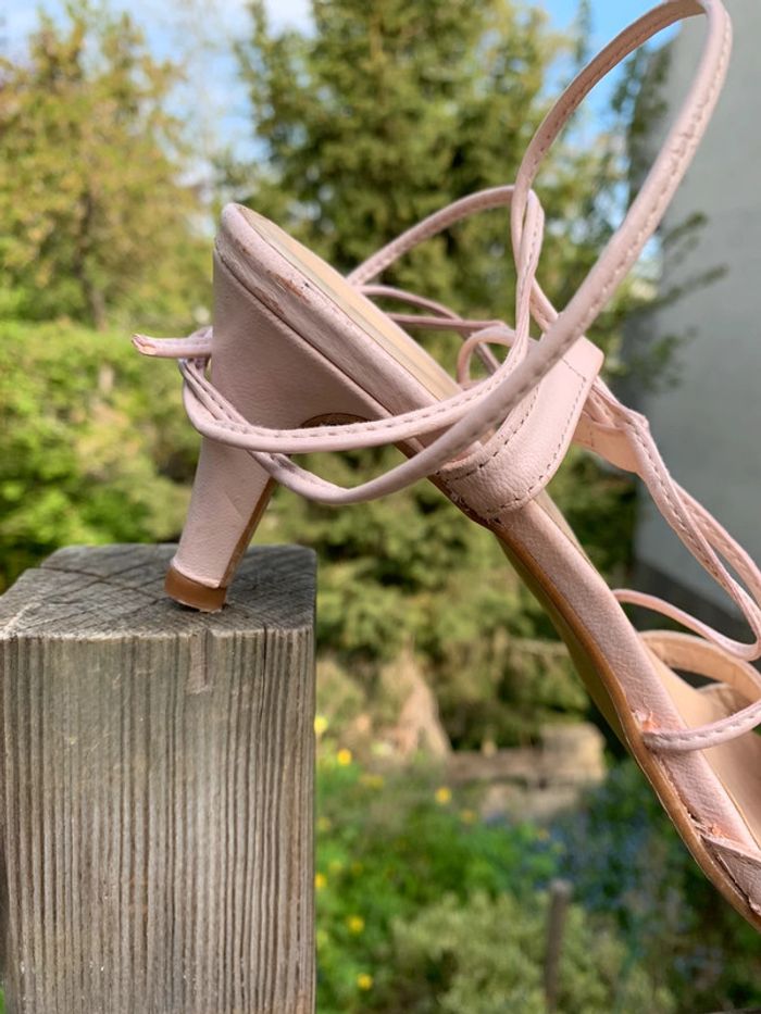 Pied nu à lacets fleuries rose poudrée pointure 38 - photo numéro 17