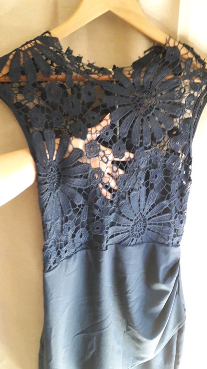 Robe bleu marine - photo numéro 4