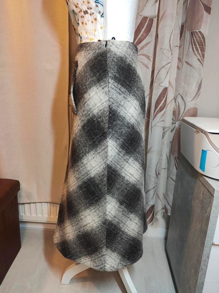 Jupe Voodoo grise à carreaux, 71% laine, détail poche, style urban chic - photo numéro 4