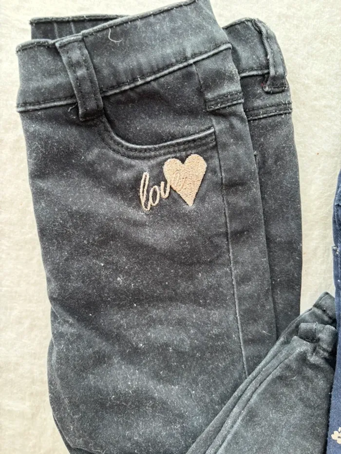 Lot de 3 jeans fille - 18 mois - photo numéro 3