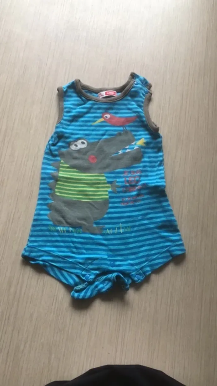 Combinaison short crocodile