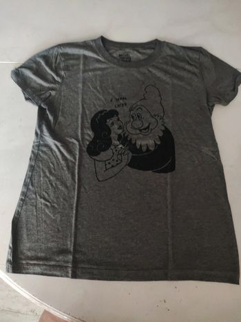 T-shirt Disney Undiz taille XS