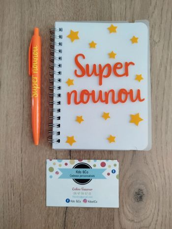 Ensemble cadeau assistante maternelle carnet stylo super nounou