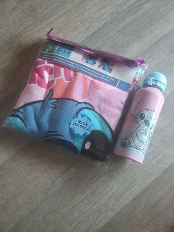 Cape de bain + gourde rose