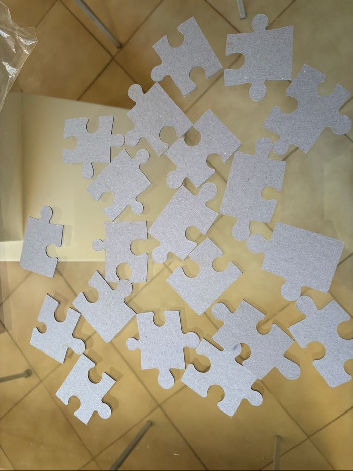 Lot puzzles Frozen - photo numéro 7