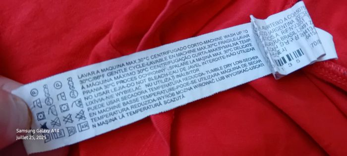 Tee-shirt col V manches courtes moulant rouge orange femme M zara TRF - photo numéro 12