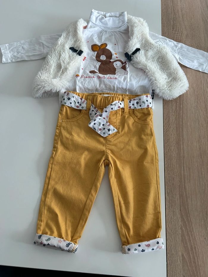 Ensemble fille 12 mois