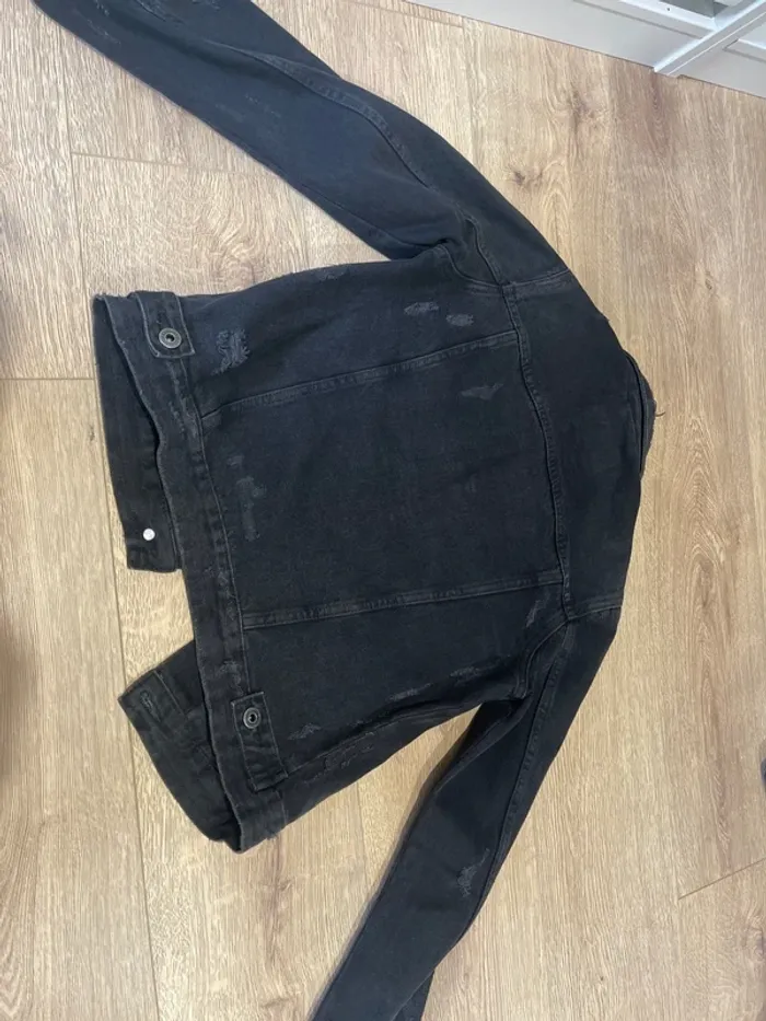 Veste en jeans trouée noir - photo numéro 4